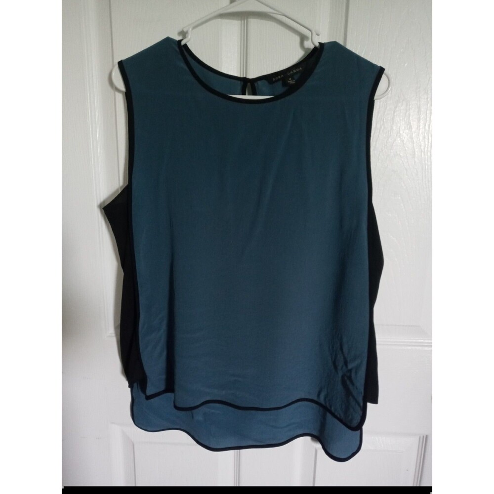 Dora Landa 100 % Silk  Blouse Pullover Top Size Medium Sleeveless